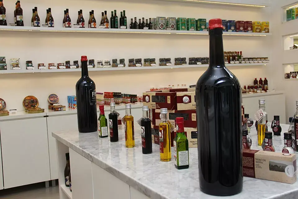 Recorré el local y disfrutá de los sabores de todo el mundo