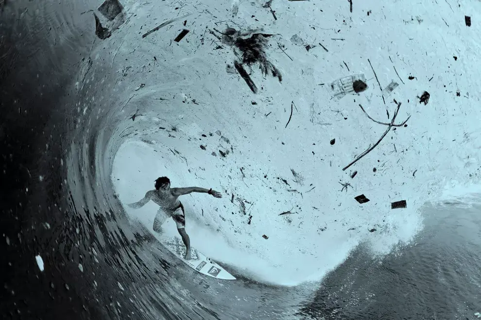 La ola de residuos de Adidas.