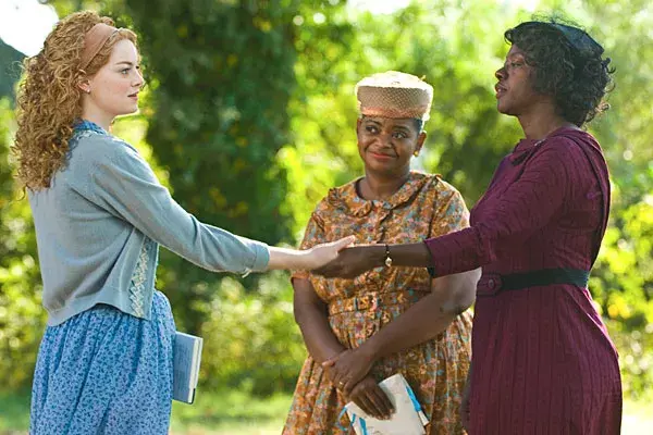 Emma Stone y Viola Davis en Historias Cruzadas