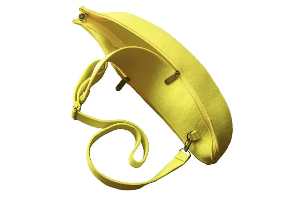 ¿Y qué opinás de esta mochila-banana? Otra opción, quizás, para los más pequeños de la familia