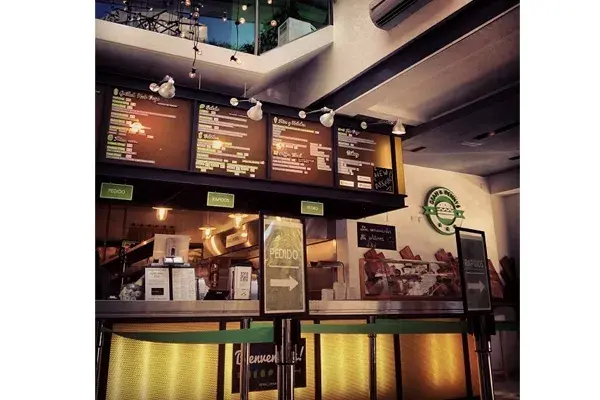 La primera Hamburguesería Green del país