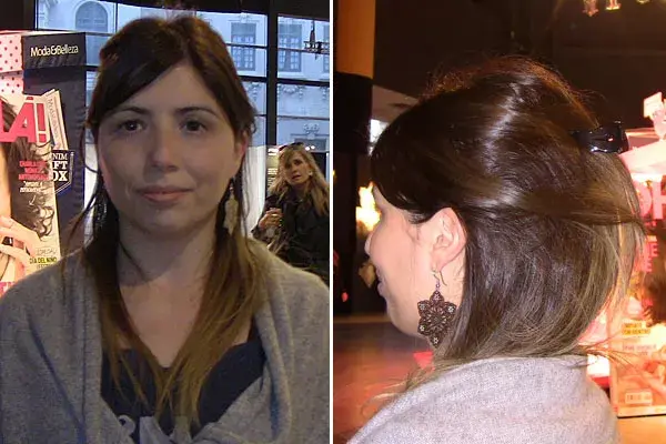 Un peinado semirrecogido, con raya al medio, otro peinado simple que queda divino