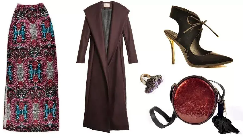 Tapado largo (Blackmamba, $6800) Pollera (Mondiu, $380 ) Cartera (Prüne, $1250) Anillo (Tika, $200) Zapatos (Prüne, $1990)
