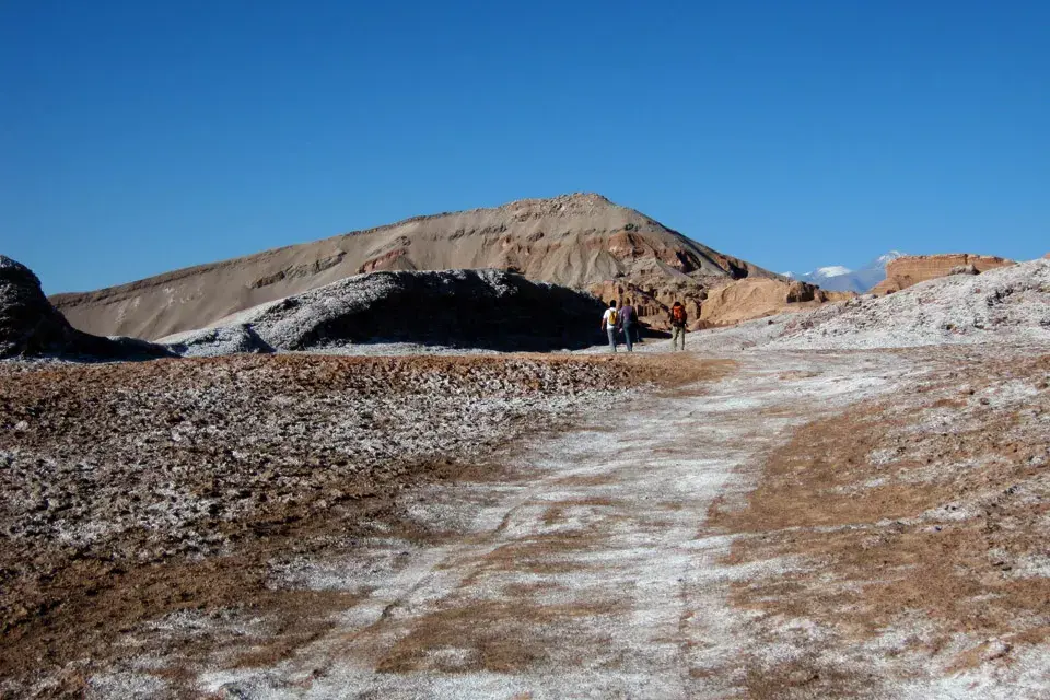 El Valle de la Luna y la huella de la sal.