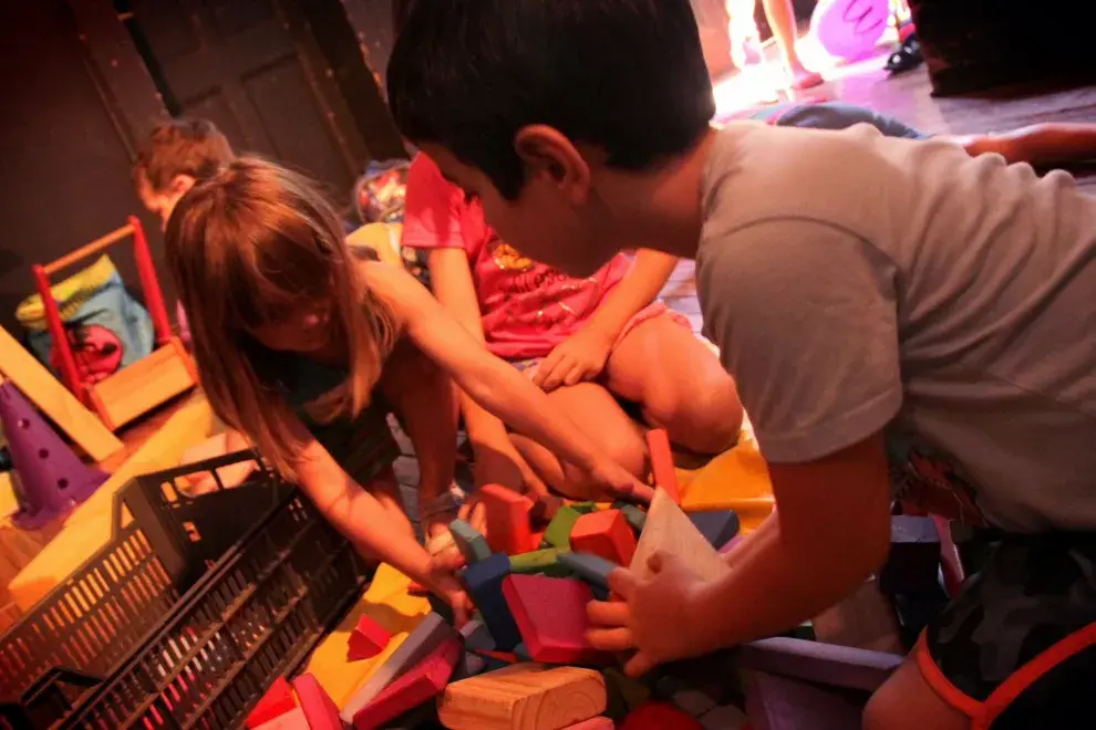 Aprovechá las vacaciones para que tus hijos se vinculen con diferentes lenguajes artísticos.
