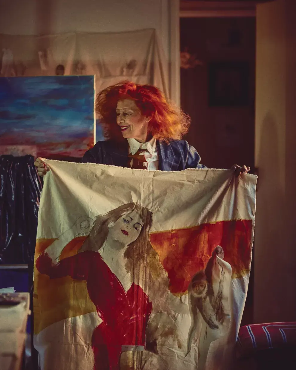 La artista Delia Cancela, en su estudio en CABA