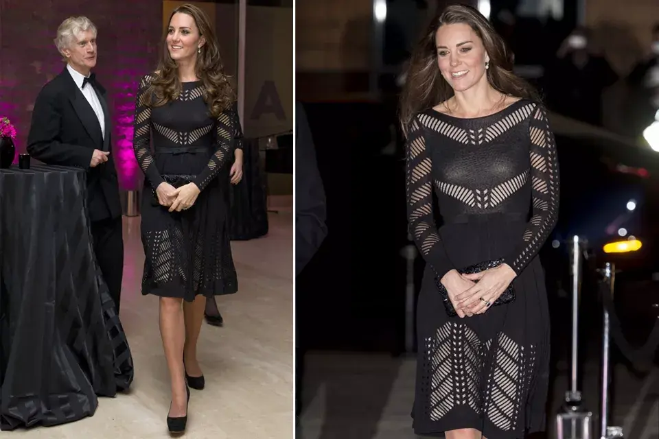 Con este vestido corto de con transparencias de Temperley London, Kate se arriesgó un poco más de lo habitual y logró un look moderno y elegante a la vez. Los zapatos son de Jimmy Choo