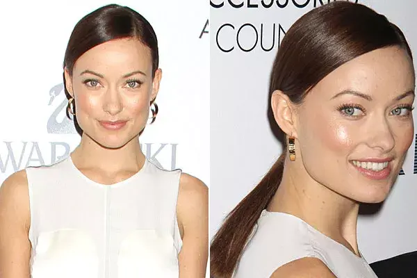 Una opción es usar el pelo bien tirante hacia atrás, atado en una colita, como lo usa Olivia Wilde