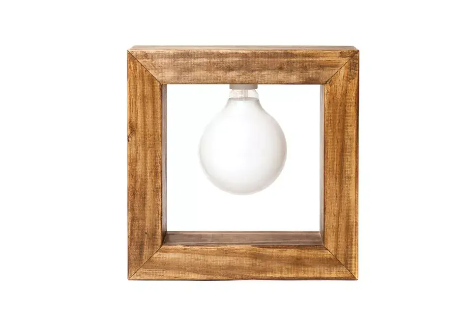 Lámpara (Pehache, $1060)