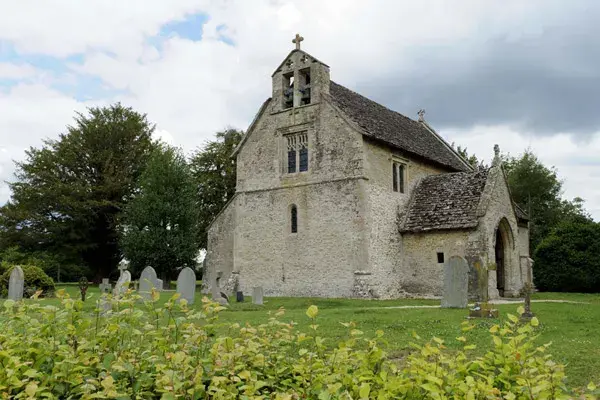 Saint Margaret Paris, la iglesia donde se casaron los novios