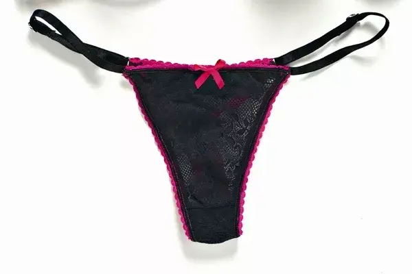 Tanga colaless (Cocot, consultar precio)