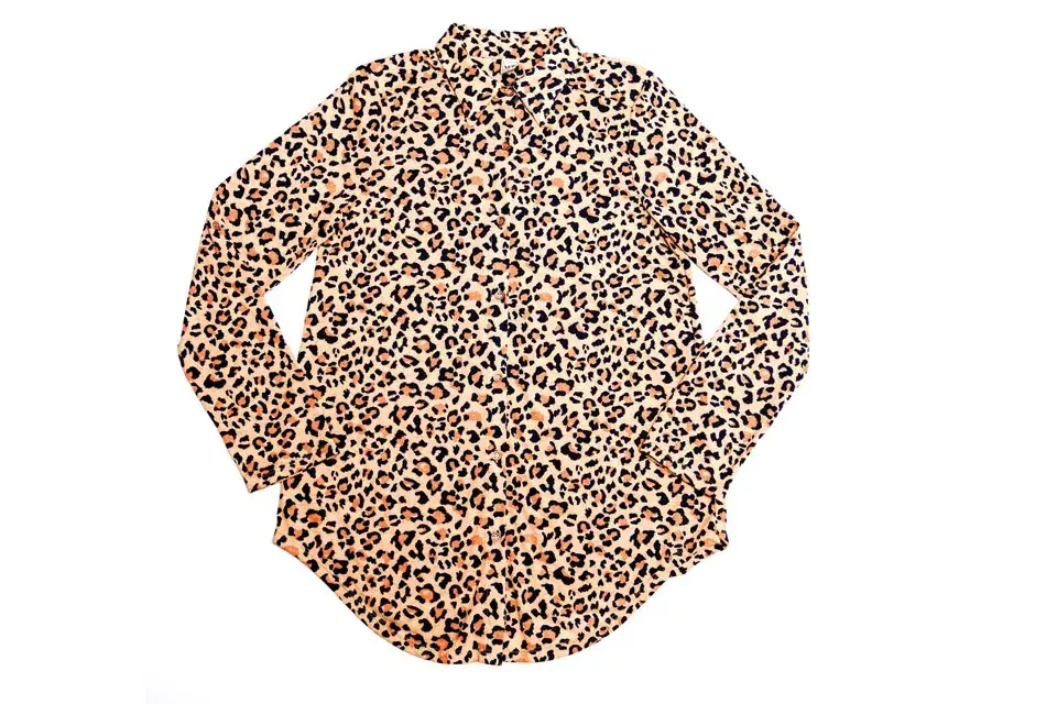 Camisa de algodón (Ver, $849)