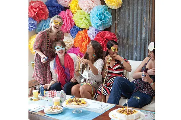 Sole Simond, editora de Ohlalá!, con las lectoras Carola, Carolina, María y Guillermina (Mina), Ceci estaba con Juani, su bebé