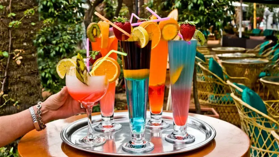 Tragos en la Pasarela del Alcohol
