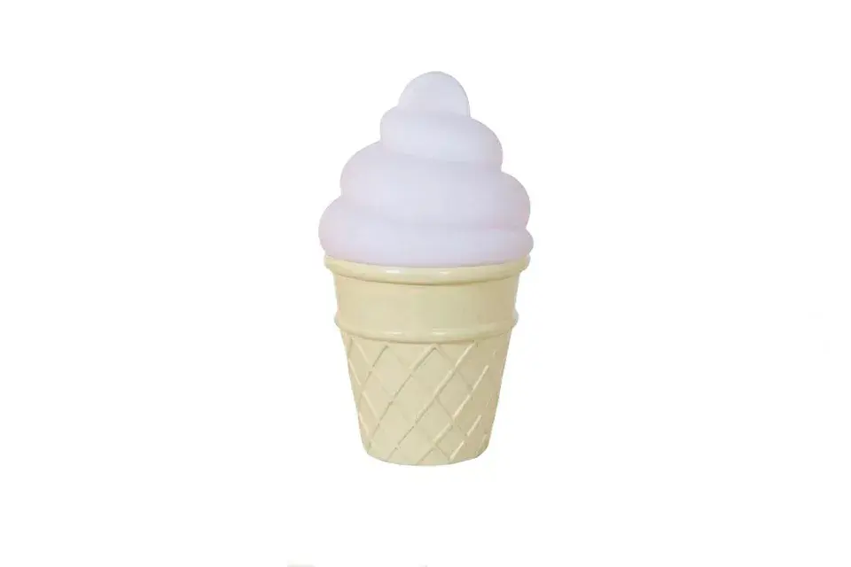 Mini lamparita con forma de helado de color blanco (Gorsh, $180)