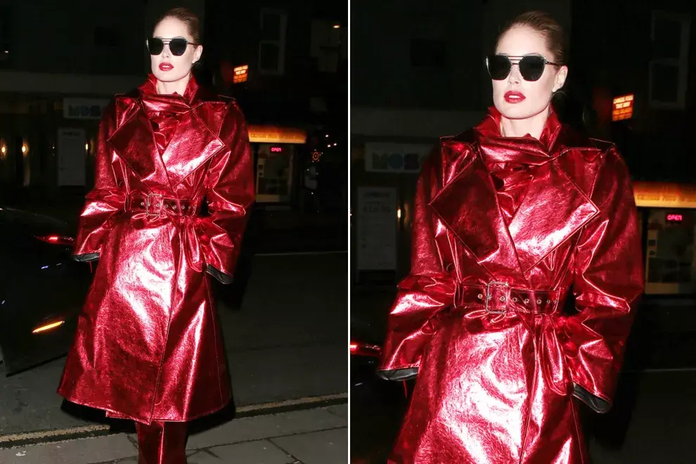 La modelo Doutzen Kroes de camino a un after party en la semana de la moda de Londres