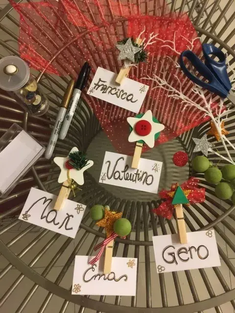 Ideas fáciles y prácticas para decorar la mesa de Navidad.