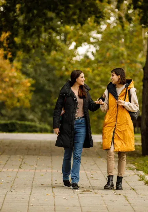caminata entre amigas