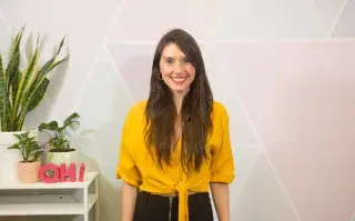 Cómo generar contenido relevante para los medios Yuliana Bustamante es responsable de Comunicación y Marketing de Endeavor .