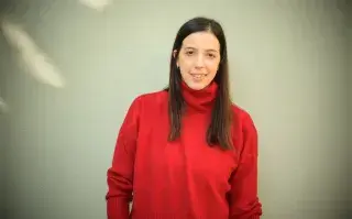 Flor Sichel da clases de filosofía.