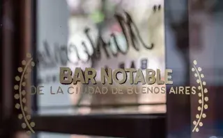 Café y despensa Montecarlo es uno de los bares notables de Palermo.