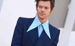 Harry Styles es un calamar gigante en su nuevo video.