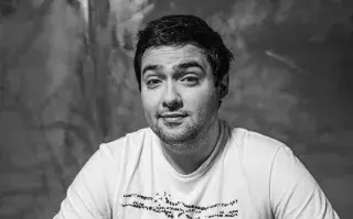 “Nunca vas a verme enojado o triste, eso me lo guardo para cuando estoy solo, que no sé si está bueno. Me cuesta mucho mostrar ese otro lado”.