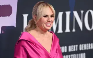 Rebel Wilson se convirtió en madre de su primera hija, Royce Lillian.