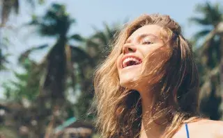 Cómo es la regla de los 10 años para ser feliz.