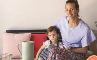 Lucía Piñero y su hija disfrutan del nuevo hogar.