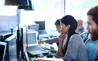 Mujeres en tecnología: persiste la desigualdad con los varones.