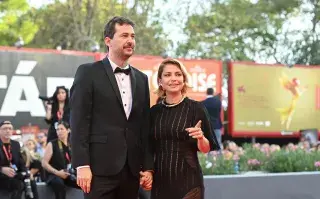 Dolores Fonzi y Santiago Mitre. ❤️