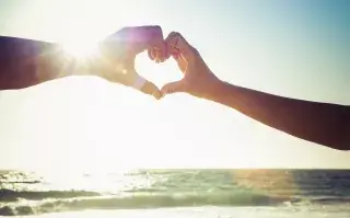 Generar nuevos contratos de pareja para sostener el amor.