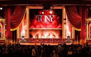 Tony Awards 2023: la lista completa de ganadores La 76.ª entrega de los Tony Awards 2023 se celebró en el United Palace de la ciudad de Nueva York.