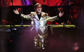 Elton John durante su show en Glastonbury.