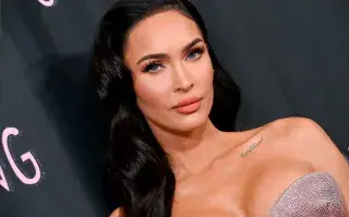 Megan Fox anunció la publicación de su primer libro de poesías.