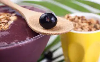 Açaí, el superalimento con propiedades antioxidantes y afrodisíaco.