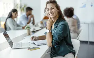 Generación de cristal: ¿qué piden de sus trabajos?