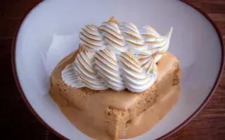 En Tanta pueden probar una riquísima reversión de la clásica Torta de las Tres Leches.