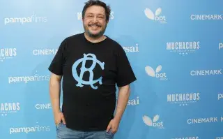 Hernán Casciari durante la red carpet de Muchachos.