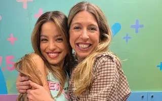 Emilia Mernes cantó con Flor Bertotti una canción de Floricienta y el video se hizo viral.