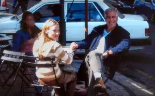 Jeffrey Epstein: asquerosamente rico está disponible en Netflix.