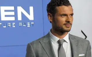 El actor murió a los 42 años luego de pelear contra el cáncer. Actualmente, estaba grabando la tercera entrega de la serie de Fox “La chica que limpia”.