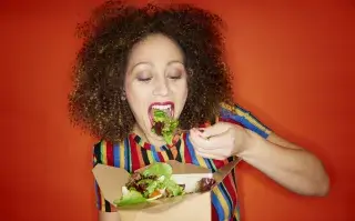 Las 7 reglas para comer bien, según una nutricionista de Harvard.