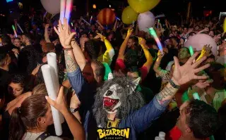 Bizarren Miusik Parti: noche de carnaval en GEBA.