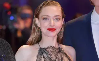 Amanda Seyfried en la alfombra roja de Seven Veils, en Berlín.