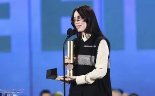 Billie Eilish en los People's Choice Awards.