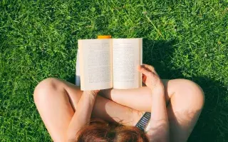 5 libros que te pueden ayudar a bajar un cambio y manejar el estrés.