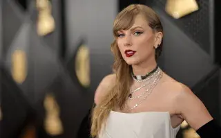 Taylor Swift comparte la lista de canciones de su nuevo disco, The Tortured Poets Department.