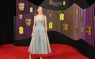 Qué es la tea length, la tendencia en vestidos que conquistó las alfombras rojas más importantes El tea length, la nueva tendencia de la alfombra roja
